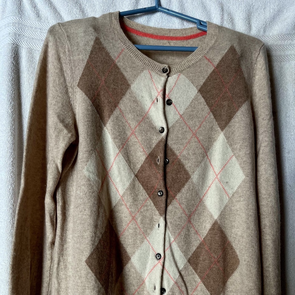 100% Cashmere Cardigan Sweater